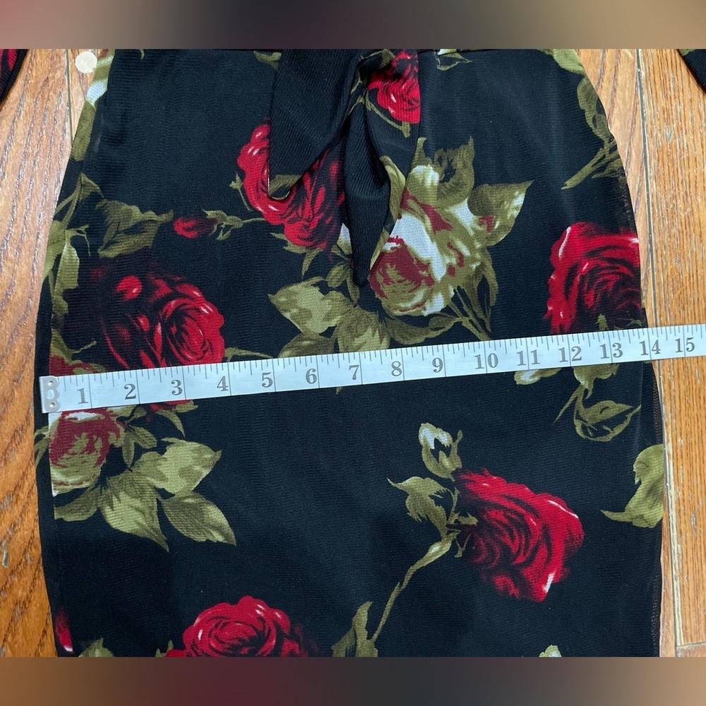 Charlotte Russe Black and Red Floral Long Sleeve Dress - Picture 5 of 11
